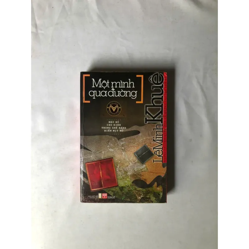 Một Mình Qua Đường - Lê Minh Khuê 1032556