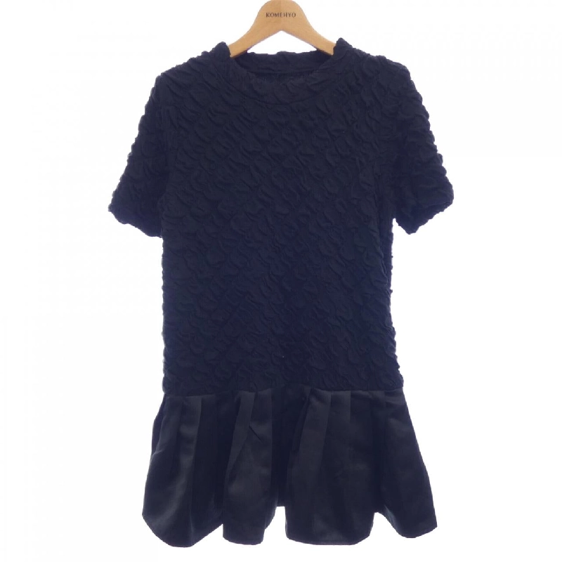 NARCISSUS Top - Hàng hiệu Chính hãng 815596