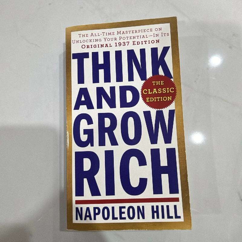 THINK AND GROW RICH by Napoleon Hill 326673