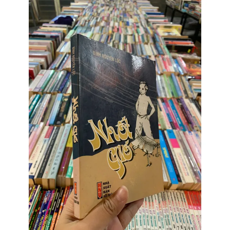 NHỐT GIÓ - BÌNH NGUYÊN LỘC 1025199