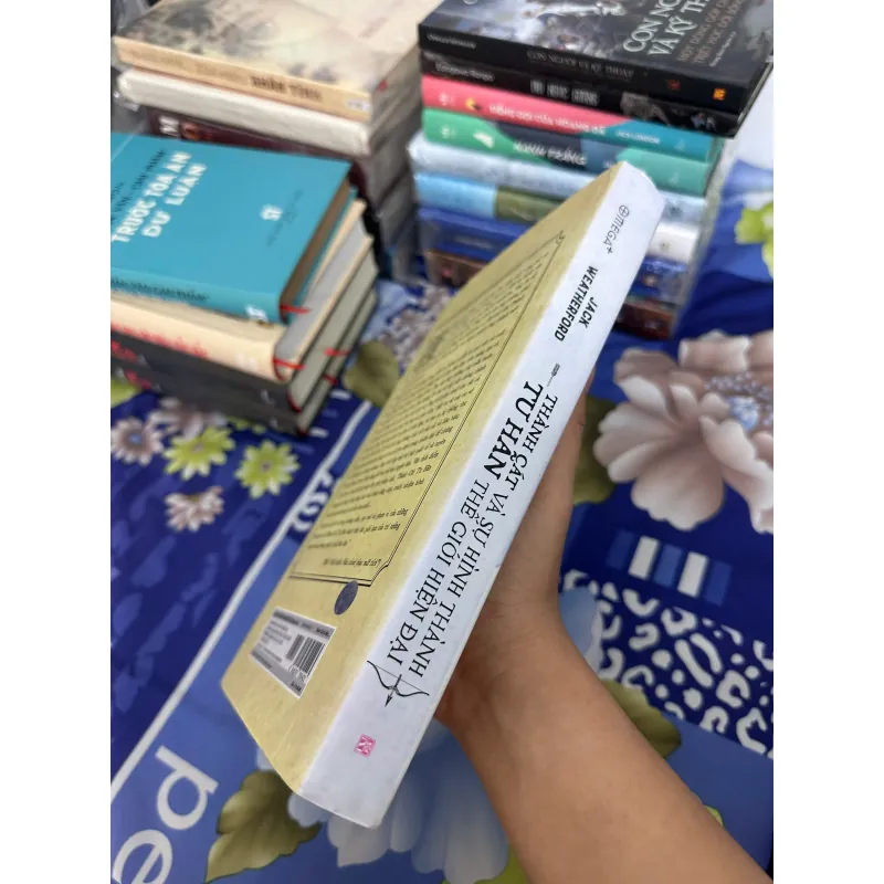 Thành Cát Tư Hãn và sự hình thành thế giới hiện đại - Jack Weatherford (Bìa cứng) 567064