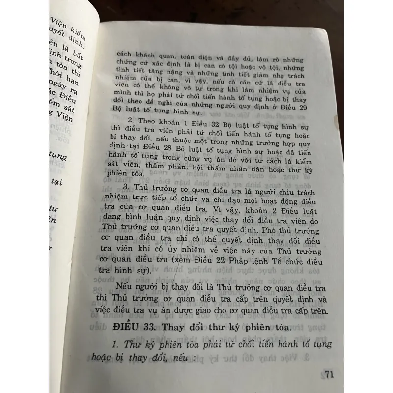 [luật - chính trị] Bình luận Bộ luật tố tụng Hình sự 1988 779164