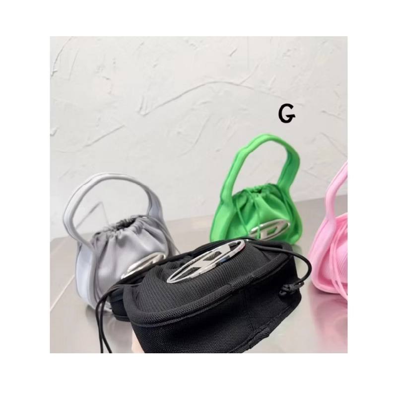 Túi chữ D Denim cho nữ - Thiết kế độc đáo, chất liệu cao cấp - Bag, Len, Đeo Vai, Da  476221