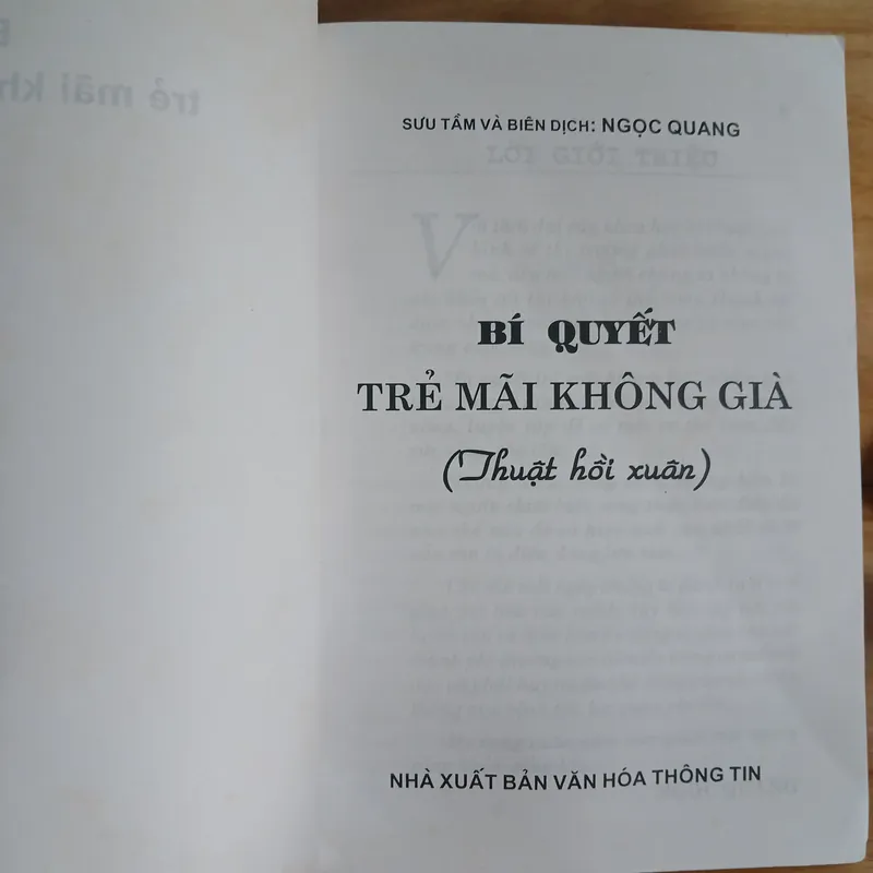 Thuật Hồi Xuân Cho Nam Nữ (Bí Quyết Trẻ Mãi Không Già)  - Ngọc Quang 689861