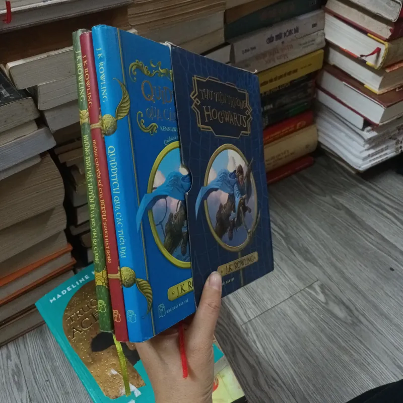 Box Thư Viện Trường Hogwarts 3 tập bìa cứng- J.K.Rowling 927550