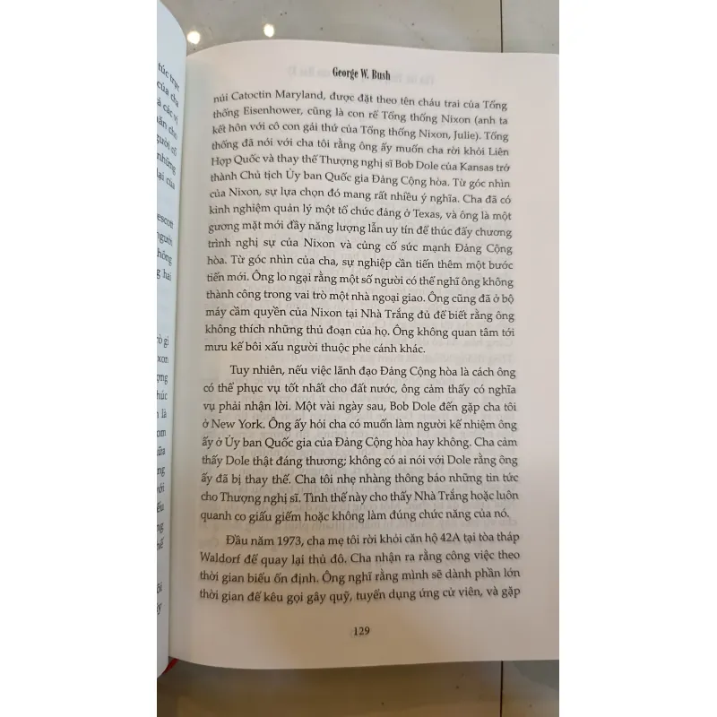 CHA TÔI TỔNG THỐNG THỨ 41 CỦA HOA KỲ - THU MẠCH 782312