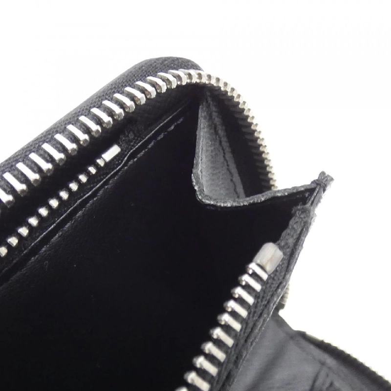 Ví đứng Zippy Louis Vuitton Taiga (Mẫu V) M30731 621464