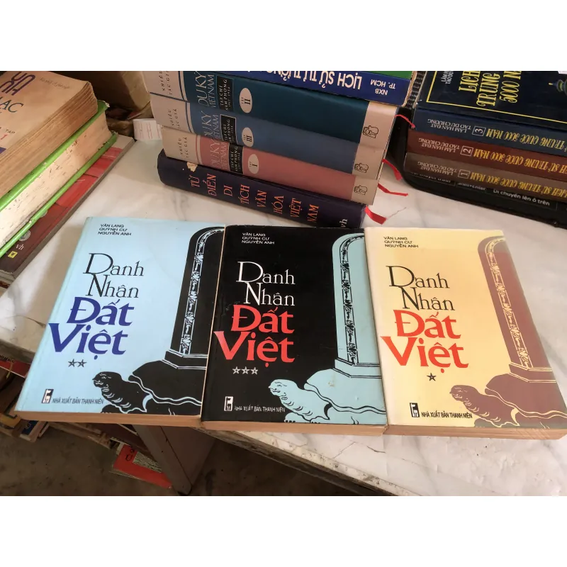 Danh Nhân Đất Việt - Quỳnh Cư ( trọn bộ 3 quyển)  1030889
