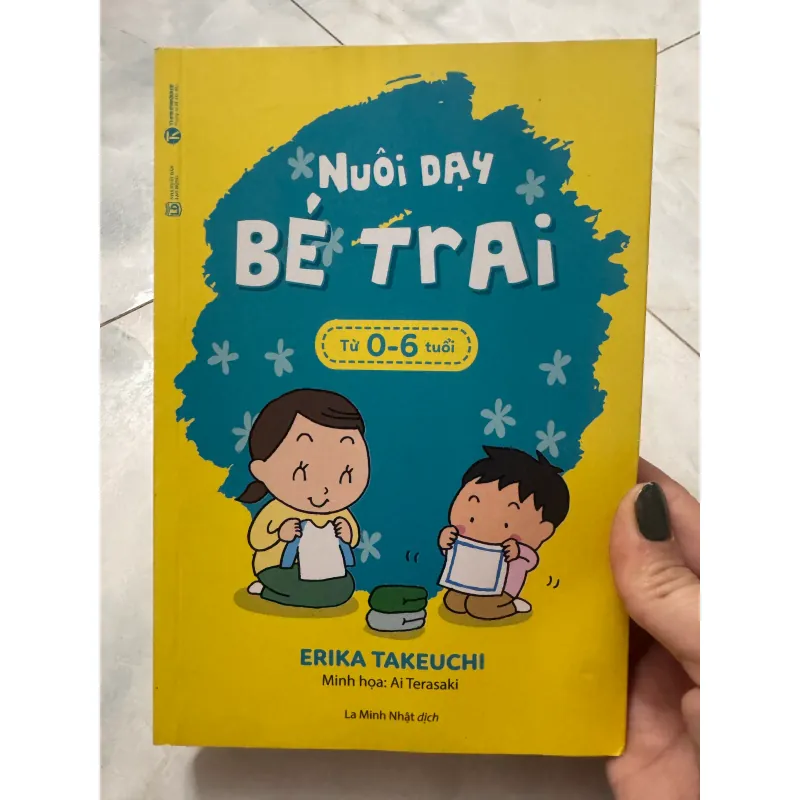 Sách nuôi dạy bé trai 0-6 tuổi 792175