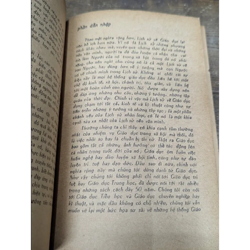 Lịch sử giáo dục - Roger Gal 124519