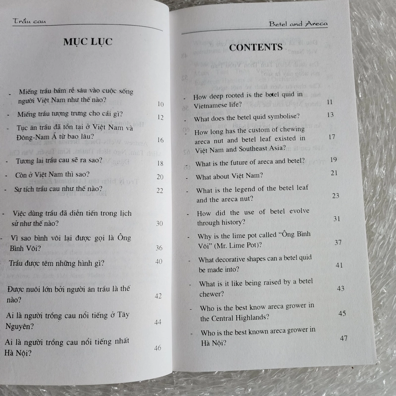 Trầu cau betel and areca | Hữu Ngọc chủ biên I song ngữ Việt Anh 546201