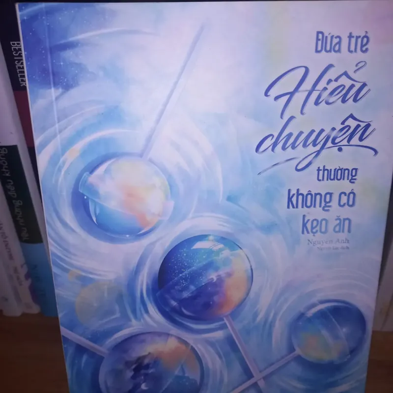 Đứa trẻ ngoan thường không có kẹo ăn 569972