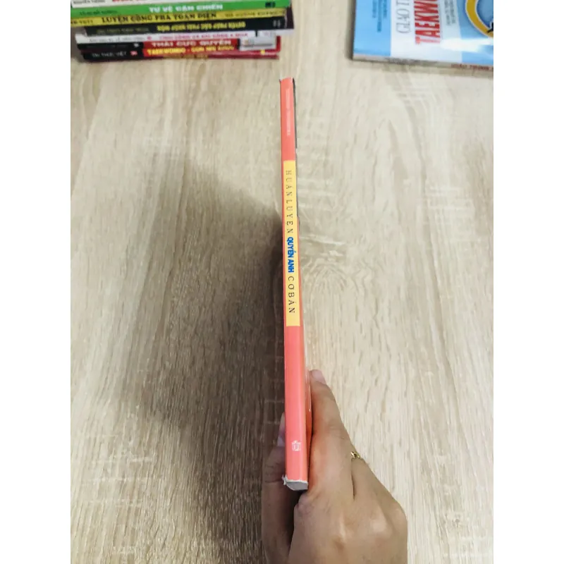 HUẤN LUYỆN QUYỀN ANH CƠ BẢN  1043819