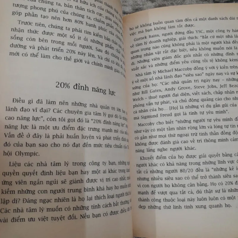 Con người 80/20. 9 yếu tố cốt lõi thành công. Richard Kock 745175