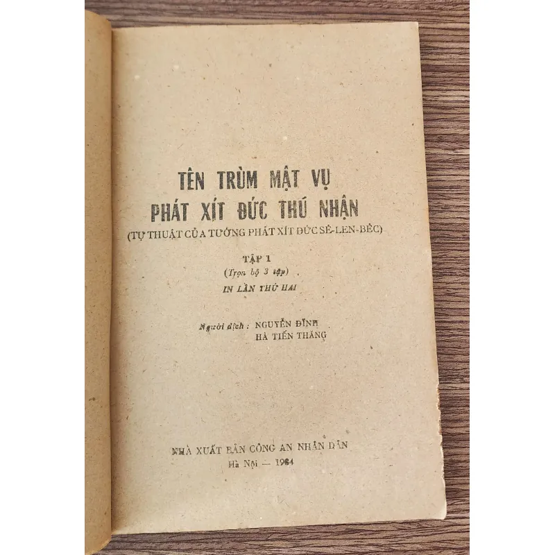 Trọn bộ 3 tập 542 trang - TÊN TRÙM MẬT VỤ PHÁT XÍT ĐỨC THÚ NHẬN  778124