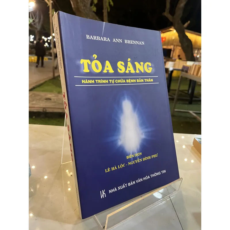 TỎA SÁNG - BARBARA ANN BRENNAN 750776
