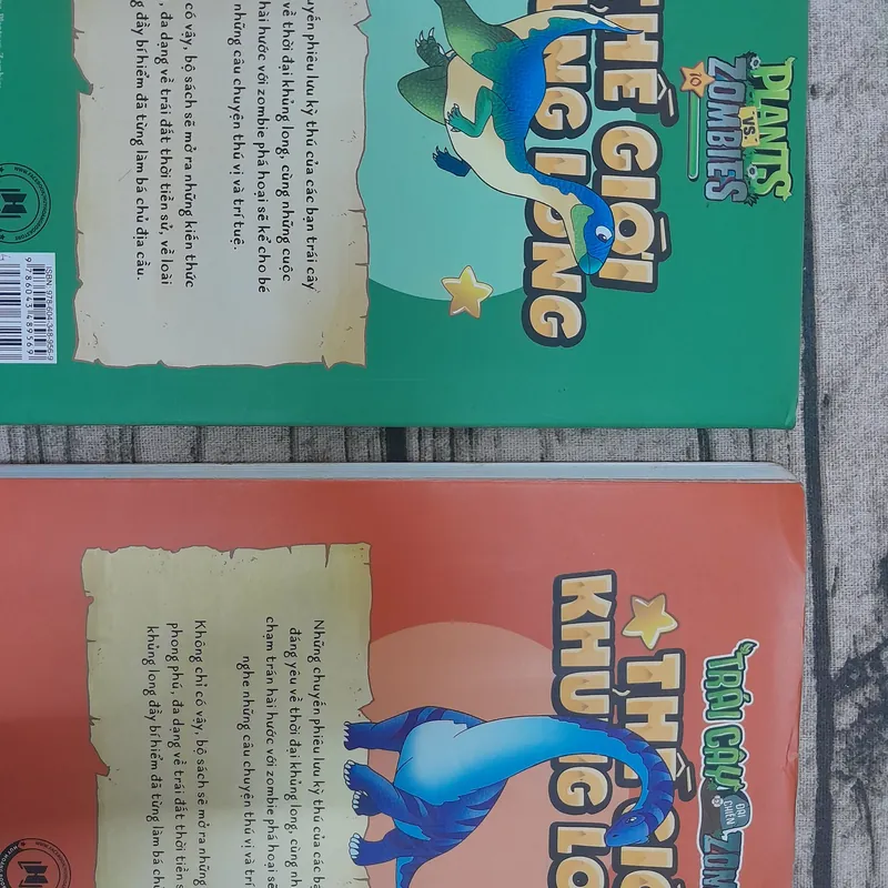 Thế giới khủng long. Plants vs Zombies. Tập 6 và 10 577825