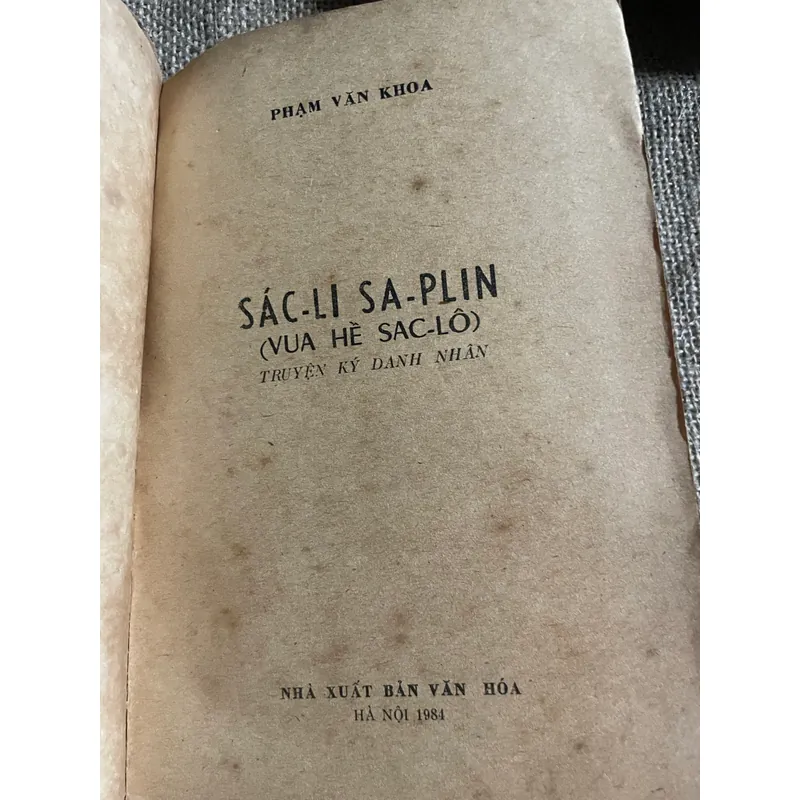 charlie chaplin, truyện ký danh nhân, điện ảnh, danh hài Sạc-lô 600008