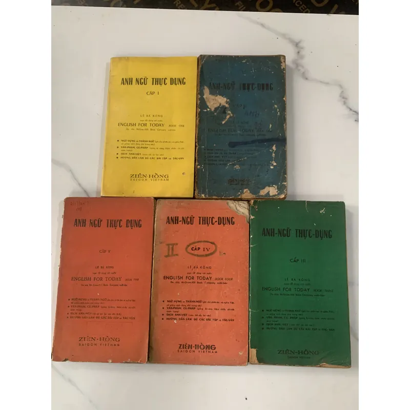 Bộ sách Anh ngữ thực dụng, 5 cuốn 1-5, Lê Bá Kông 701583