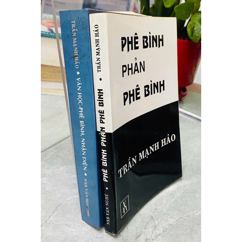 VĂN HỌC PHÊ BÌNH NHẬN DIỆN - PHÊ BÌNH PHẢN PHÊ BÌNH 304529