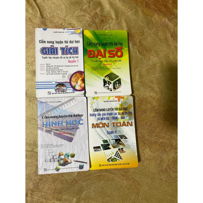 CẨM NANG LUYỆN THI ĐẠI HỌC TUYỂN TẬP CÁC CHUYÊN ĐỀ HÌNH HỌC-ĐẠI SỐ- GIẢI TÍCH-HƯỚNG DẪN… 728518