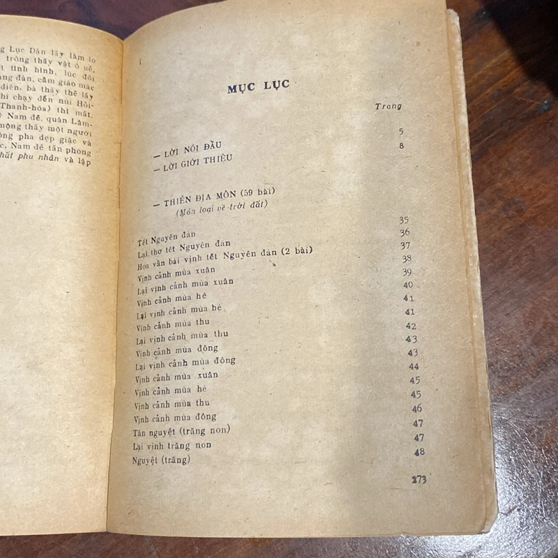 HỒNG ĐỨC QUỐC ÂM THI TẬP (XB 1982) 493029