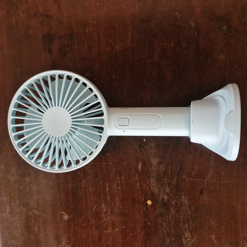 Quạt mini cầm tay cho bé 159653