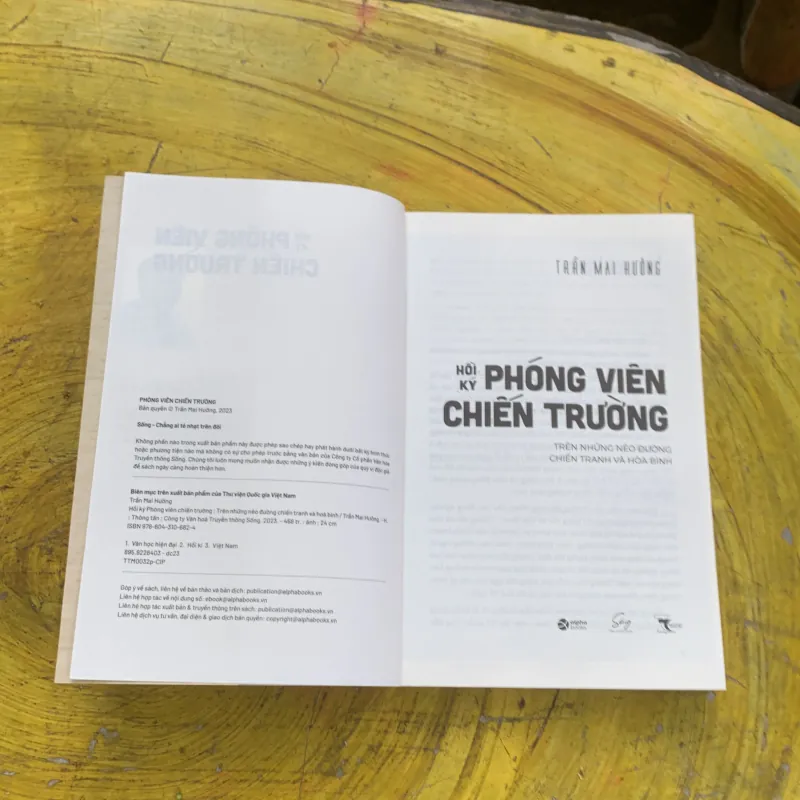 HỒI KÝ PHÓNG VIÊN CHIẾN TRƯỜNG - TRẦN MAI HƯỞNG 759720