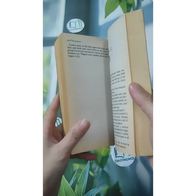 [MIỄN PHÍ BỌC SÁCH] Never Love a Highlander - Maya Banks 1027592