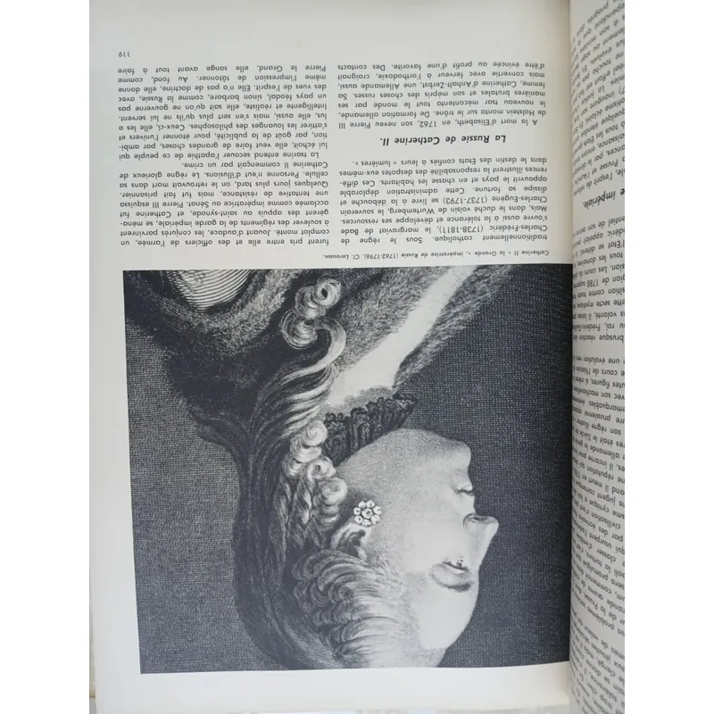 HISTOIRE UNIVERSELLE (LỊCH SỬ THẾ GIỚI) - TẬP 2 731548