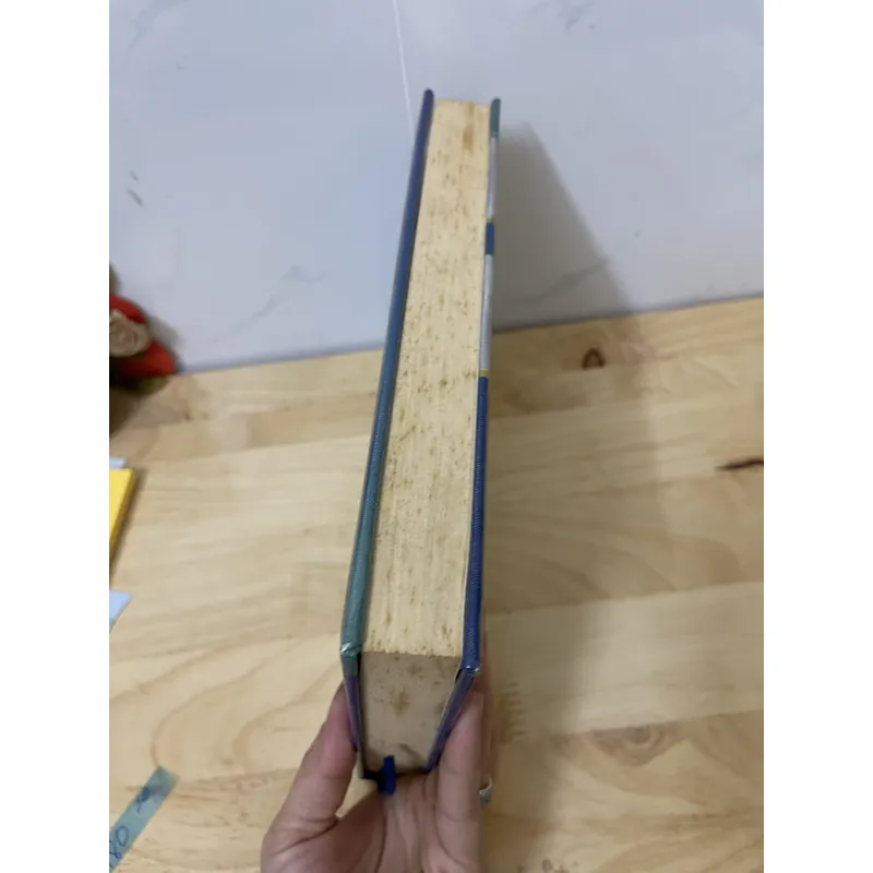 Trên sa Mạc và trong Rừng thẳm  753124