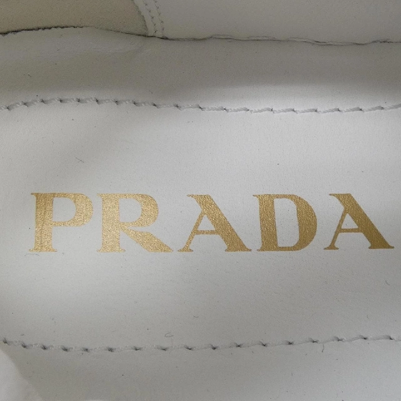 Giày sneaker PRADA logo tam giác Downtown Bold 1E792M 658909