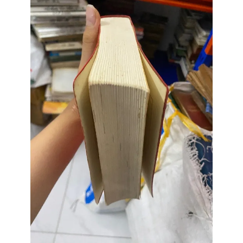 Từ điển tiếng Nhật chuyên về cách sử dụng và cách viết chữ Hán (Kanji) 560614