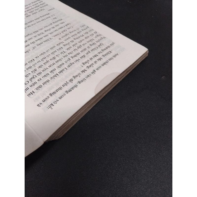 Nắng quái mới 70% ố ẩm nhẹ 1998 HCM2809 Trầm Hương VĂN HỌC 917367