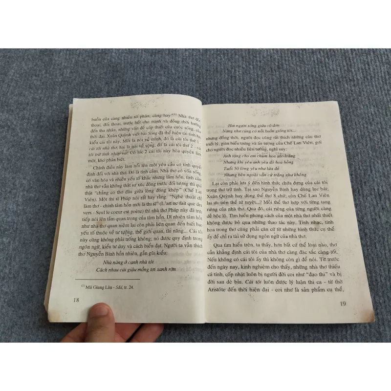 TÌM TRONG TRANG VIẾT - HỒ THẾ HÀ 570996