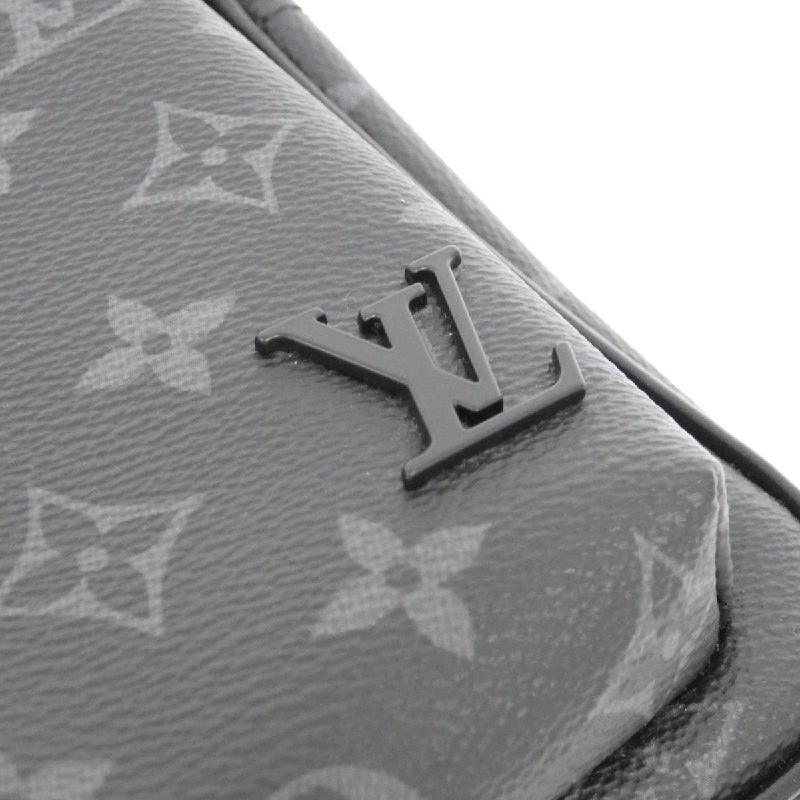 Túi đeo chéo Louis Vuitton Monogram Eclipse Avenue PM M47137 - Hàng hiệu Authentic 806050