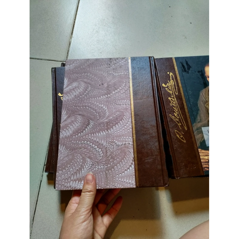 Những kẻ tủi nhục  507356