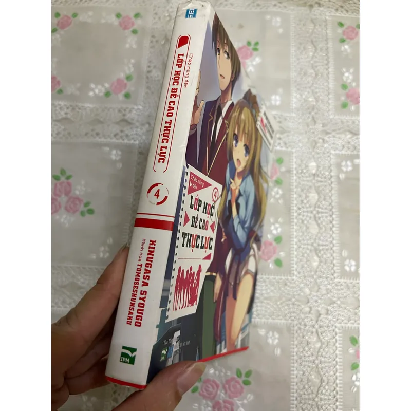 Lớp học  đề cao thực lực  588535