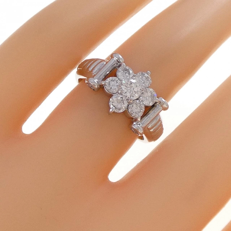 Nhẫn kim cương hoa PT900 1.00CT - Hàng hiệu Authentic 854366