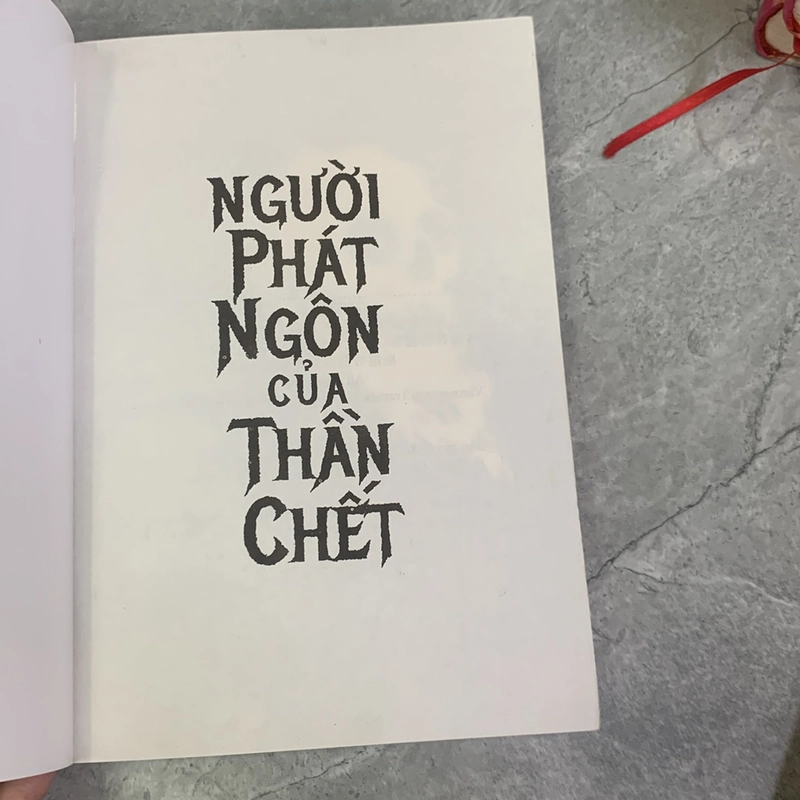 NGƯỜI PHÁT NGÔN CỦA THẦN CHẾT - Tử Kim Trần 278374