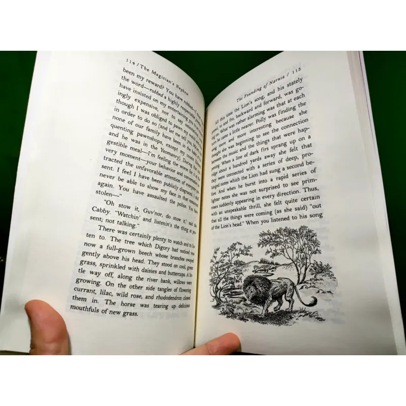 The Chronicles of Narnia  - 7 quyển 745217