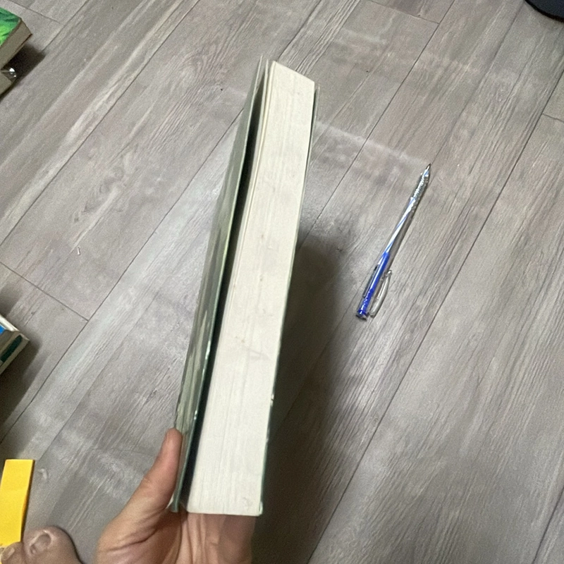 Đừng Treo Đau Thương trước cửa  329195