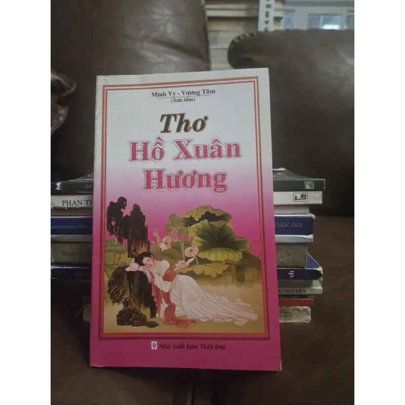 THƠ HỒ XUÂN HƯƠNG 1037847