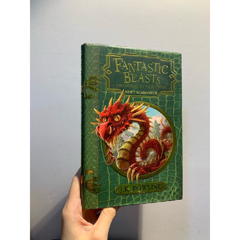 Series FANTASTIC BEASTS AND WHERE TO FIND THEM | QUIDDITCH THROUGH THE AGES | THE TALS OF BEEDLE THE BARD - J.K. Rowling 198153