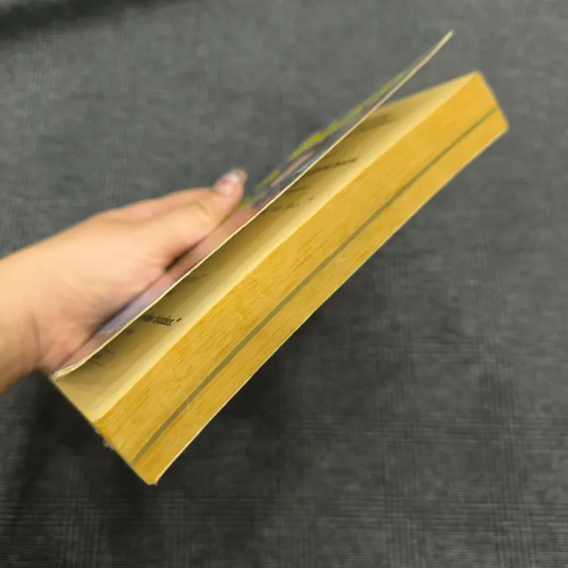 Daisy and the Trouble With Piggy Banks - Kes Gray 791378