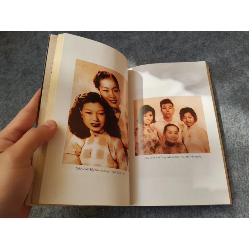 TRÔI THEO DÒNG ĐỜI 720017