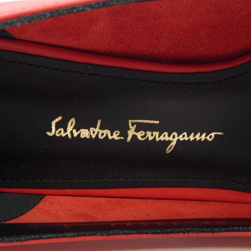 【Mã giảm giá】Giày cao gót Salvatore Ferragamo 661561