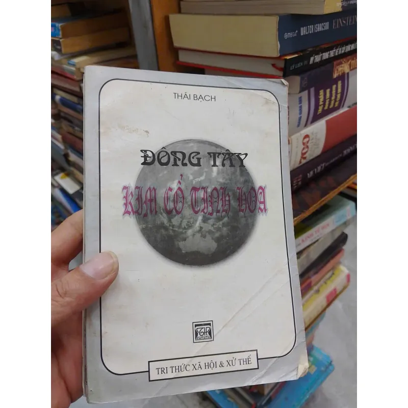 Sách Đông tây kim cổ tinh hoa 701612