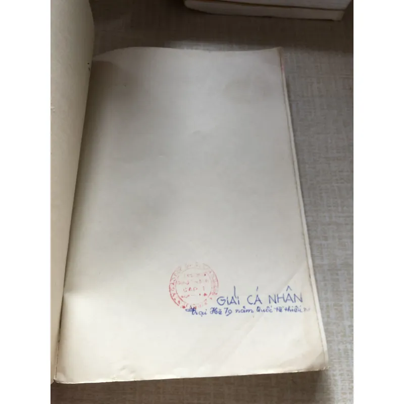 Thơ ca Hồ Chủ Tịch-Tác phẩm chọn lọc dùng trong nhà trường 961378