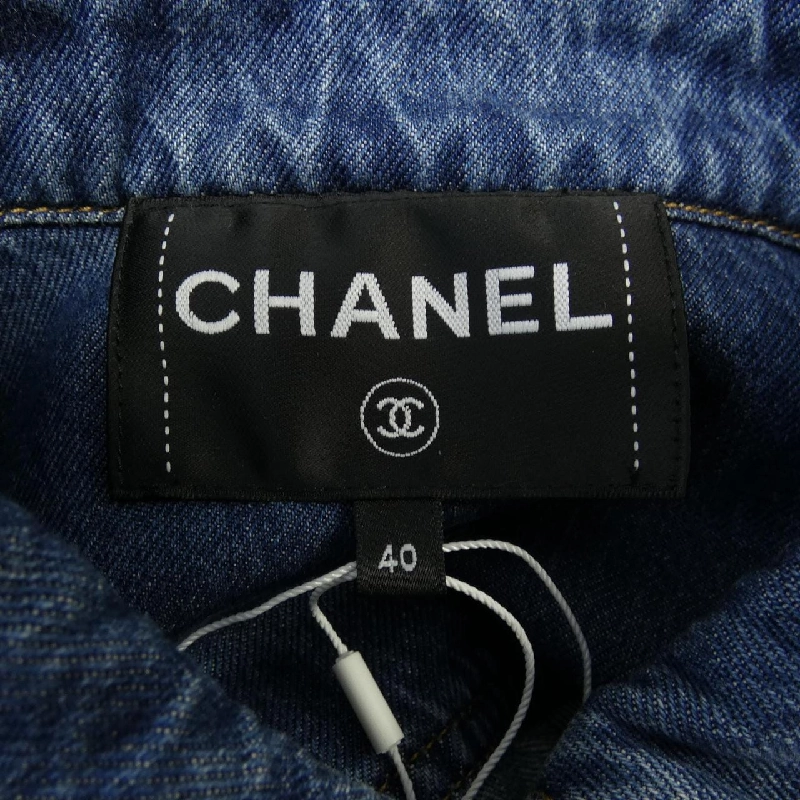Áo khoác denim CHANEL LOOK12 P76746V68693 633459